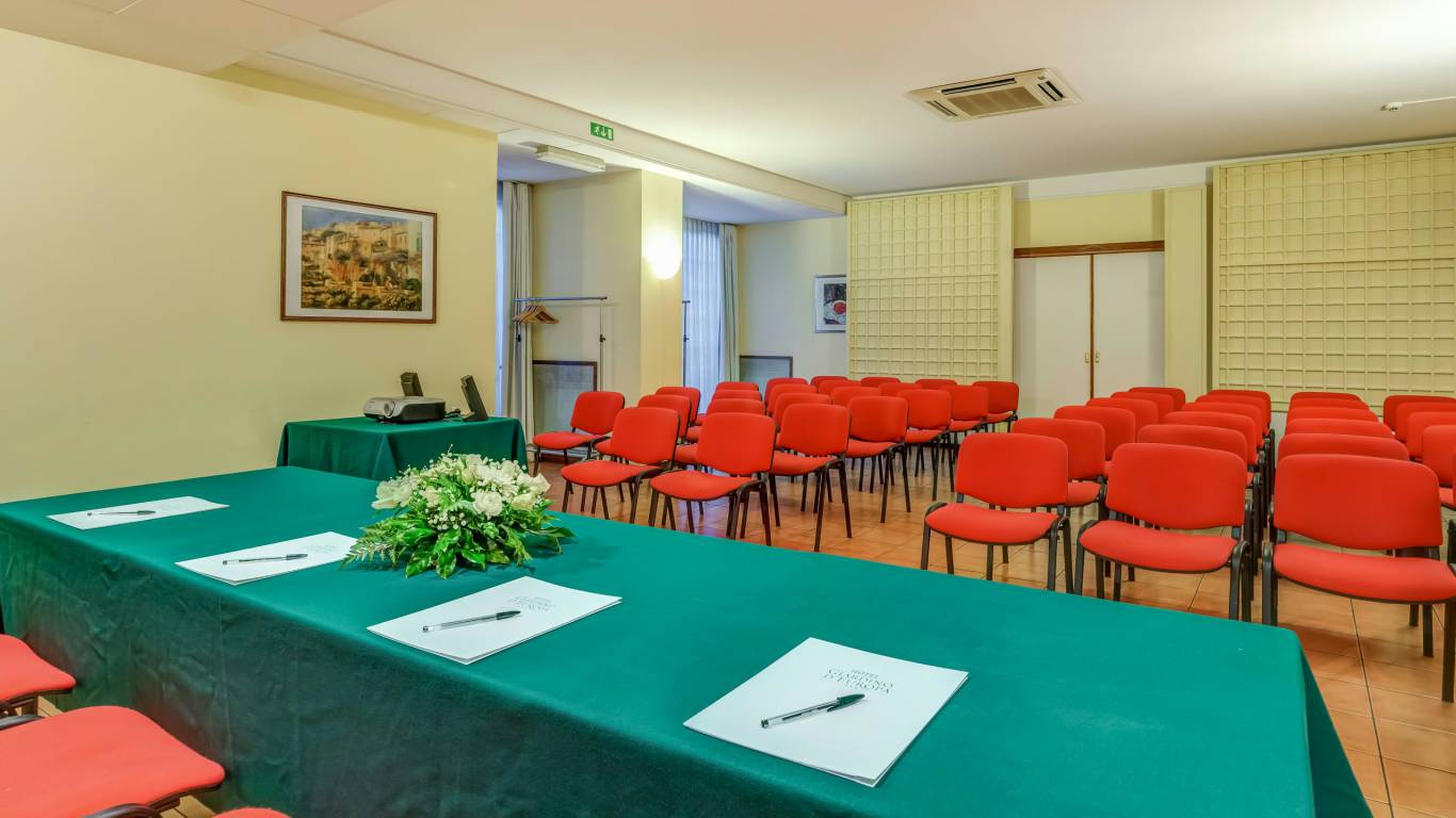 Hotel-giardino-europa-rome-room-meeting-54
