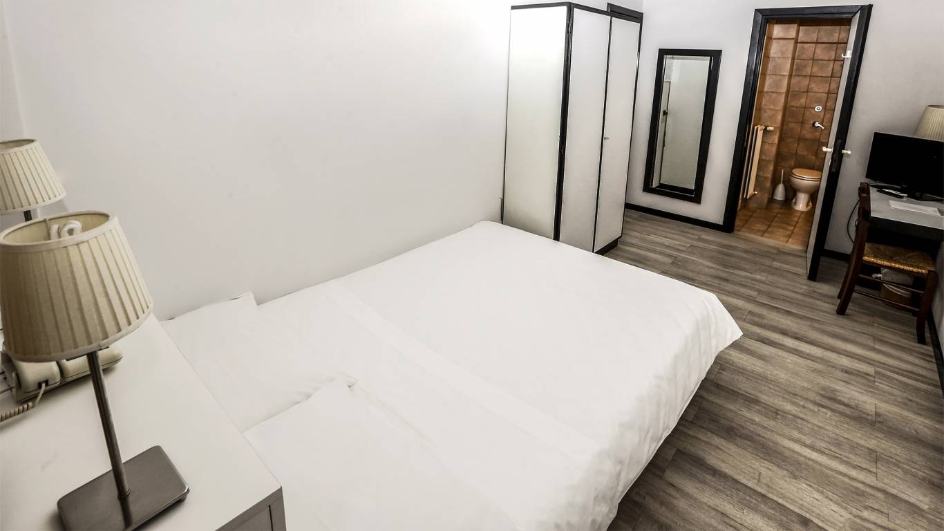 Hotel-giardino-europa-rome-double-room-92